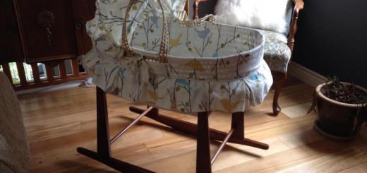 bassinet stand